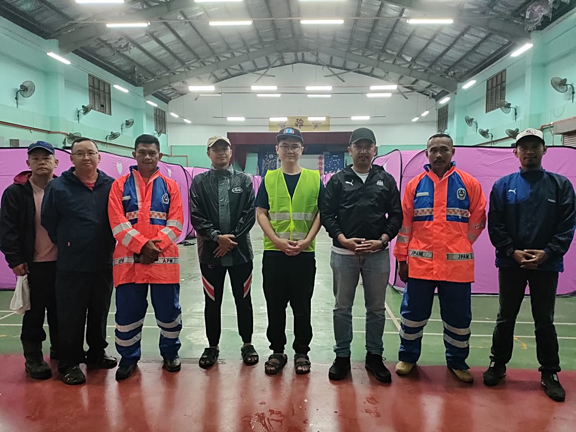 柔: 大马教育文凭试遇水灾 武吉峇都灾民一波三折