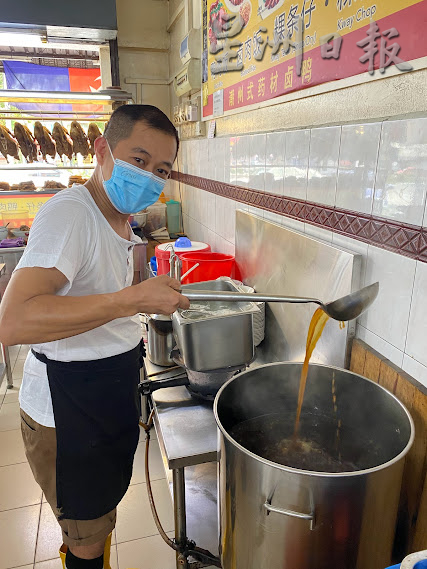 柔:【食客指路】(3月14日刊):“铭记卤鸭饭”被赞有传统古早味,潮州卤鸭满满药材香