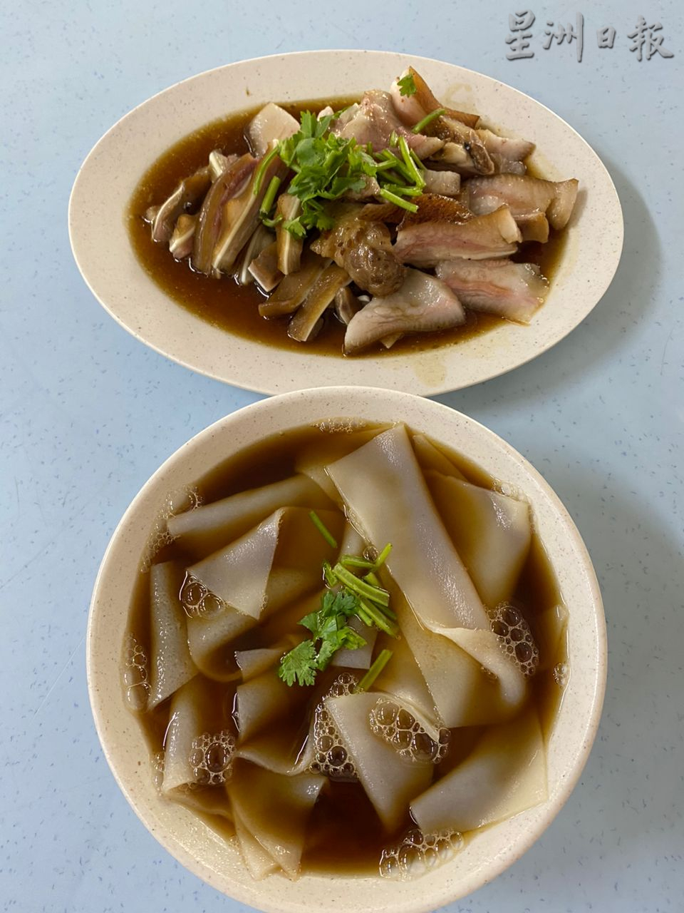 柔：【食客指路】（3月14日刊）：“铭记卤鸭饭”被赞有传统古早味，潮州卤鸭满满药材香