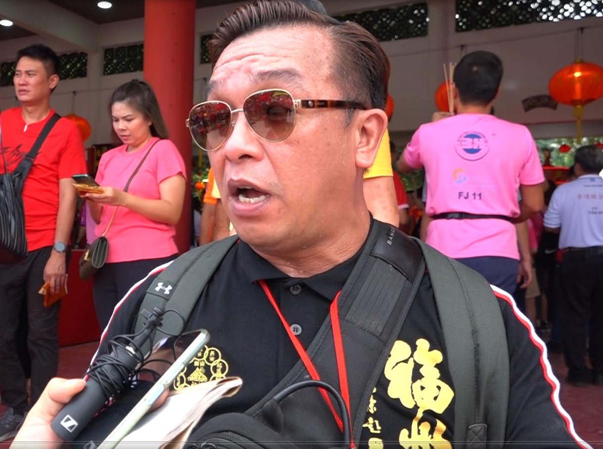 柔:封面和封底(19日刊):【新山眼】:第八集(重温柔佛古庙游神,众神身边那些事)单元1(有备无患):活动前奏:洗街备料、开路、清场,缺一不可