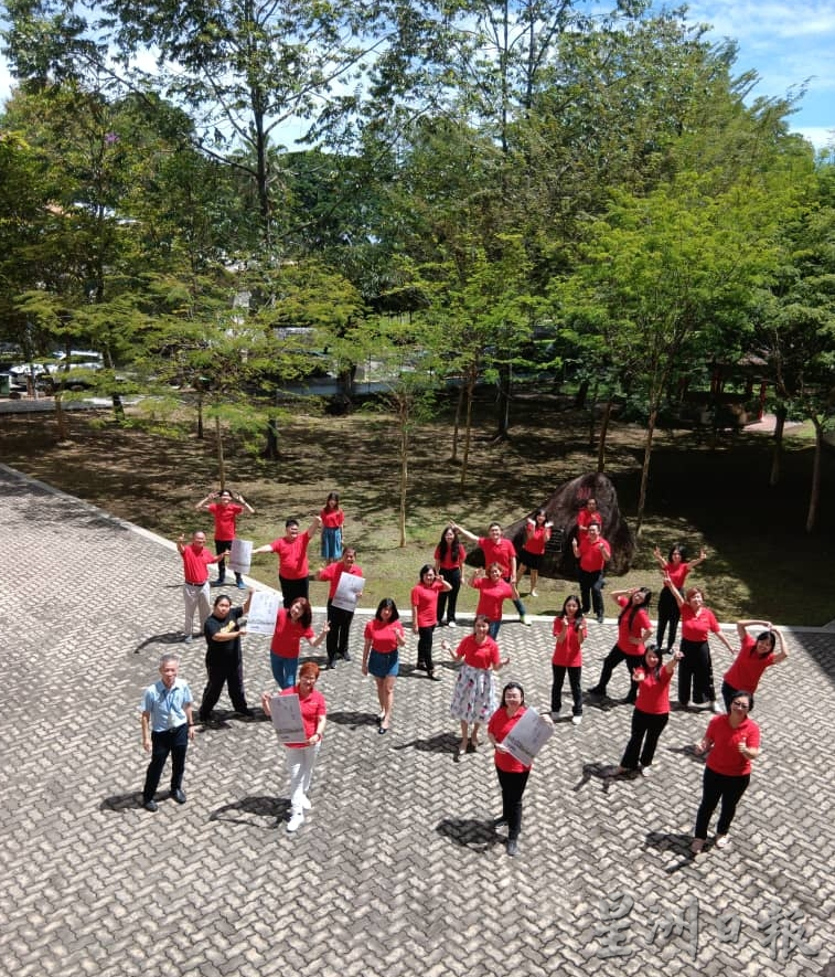 柔：新闻：5月27日相约香妃城音乐会，在中化中学引爆