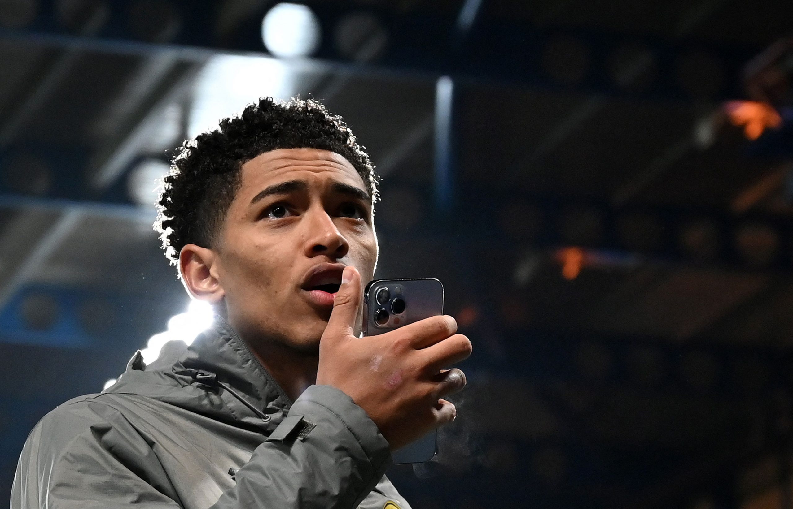 欧冠杯| 蓝狮争议逆袭多特 波特意气风发:我还在