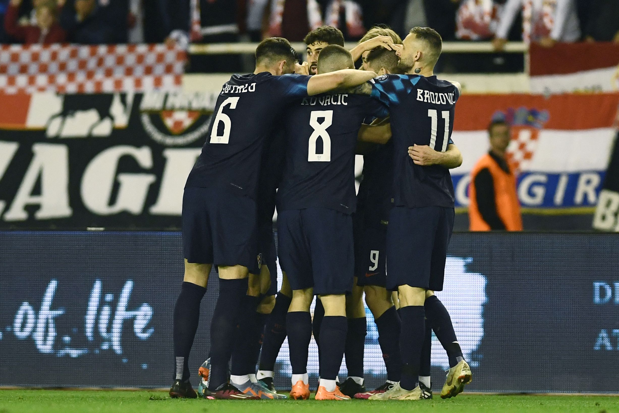 欧洲杯入选赛|苏格兰来势汹汹  西班牙追连胜迎考验