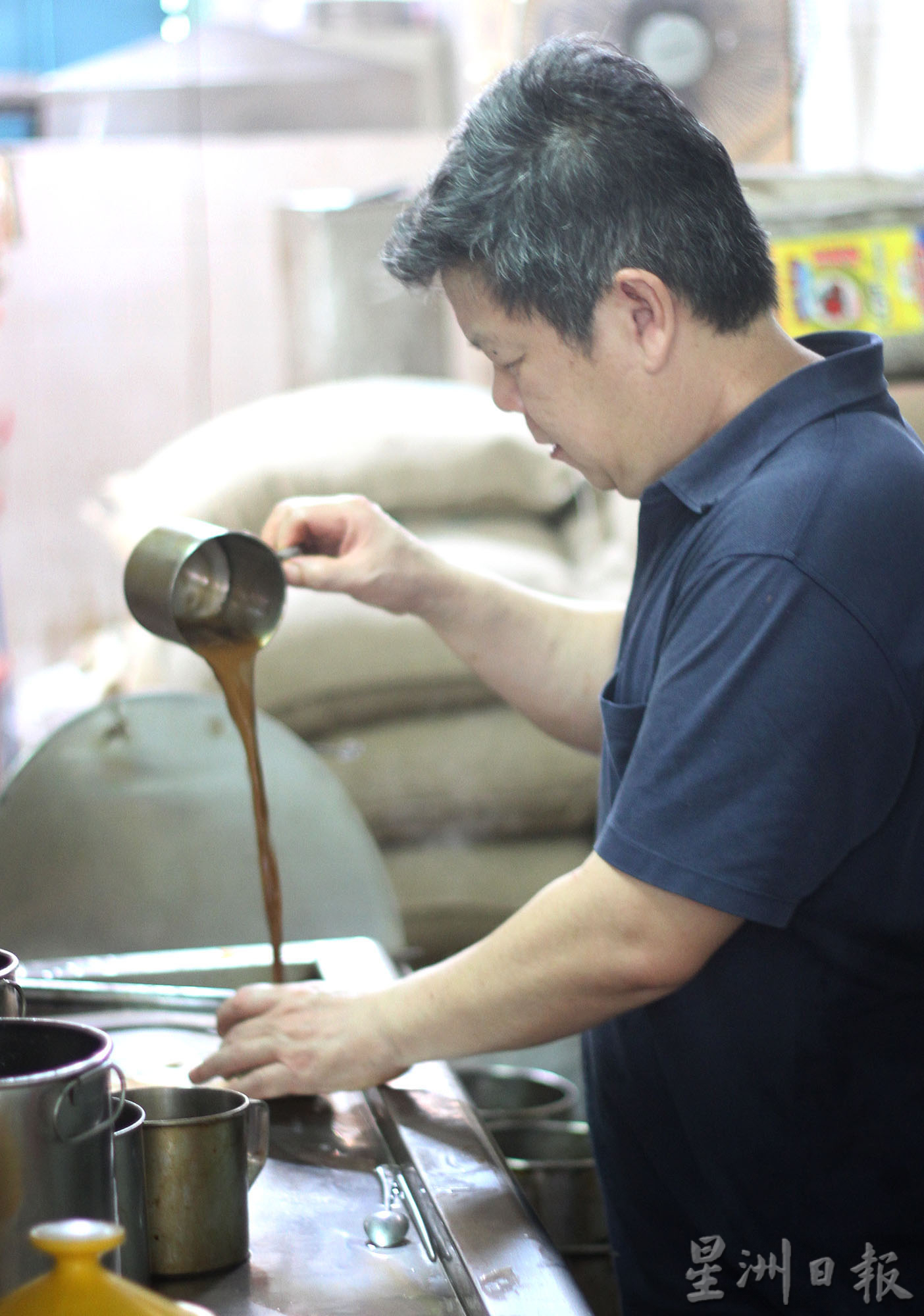 江健龙：没听闻怡茶室另收费 大多数人会点茶水 ​
