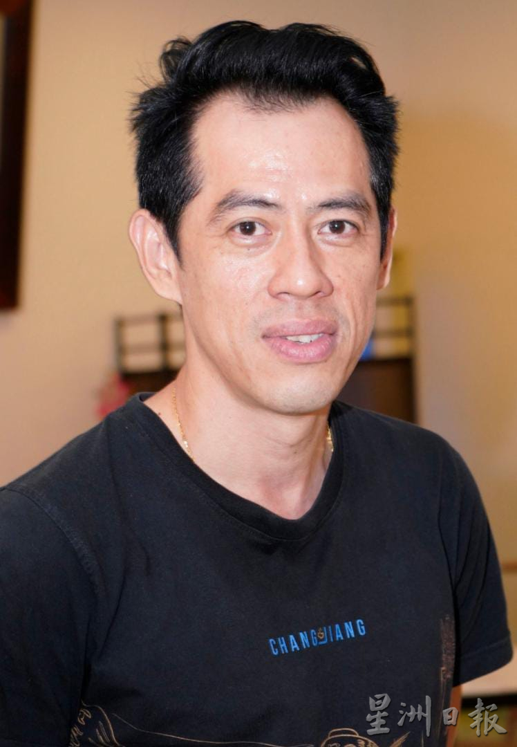 江健龙:没听闻怡茶室另收费 大多数人会点茶水 