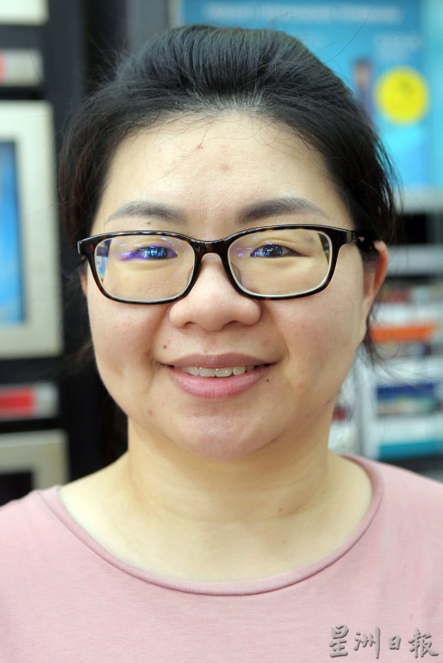 江健龙:没听闻怡茶室另收费 大多数人会点茶水 