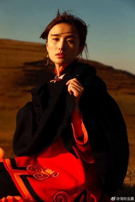 海哈金喜被问 “想不通为什么看上李亚鹏 ” 直球回击酸民