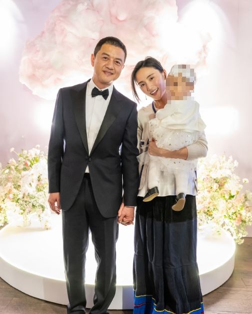 海哈金喜被问 “想不通为什么看上李亚鹏 ” 直球回击酸民