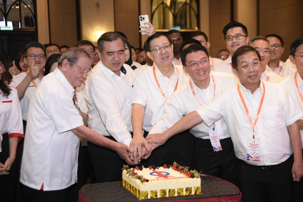 火箭欢庆57周年党庆·林冠英:继续成为有原则政党