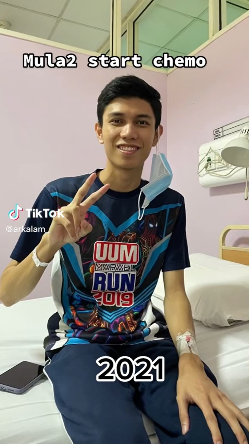 痛到吃药入睡才知左腿有肿瘤！25岁男患骨癌 截肢保命