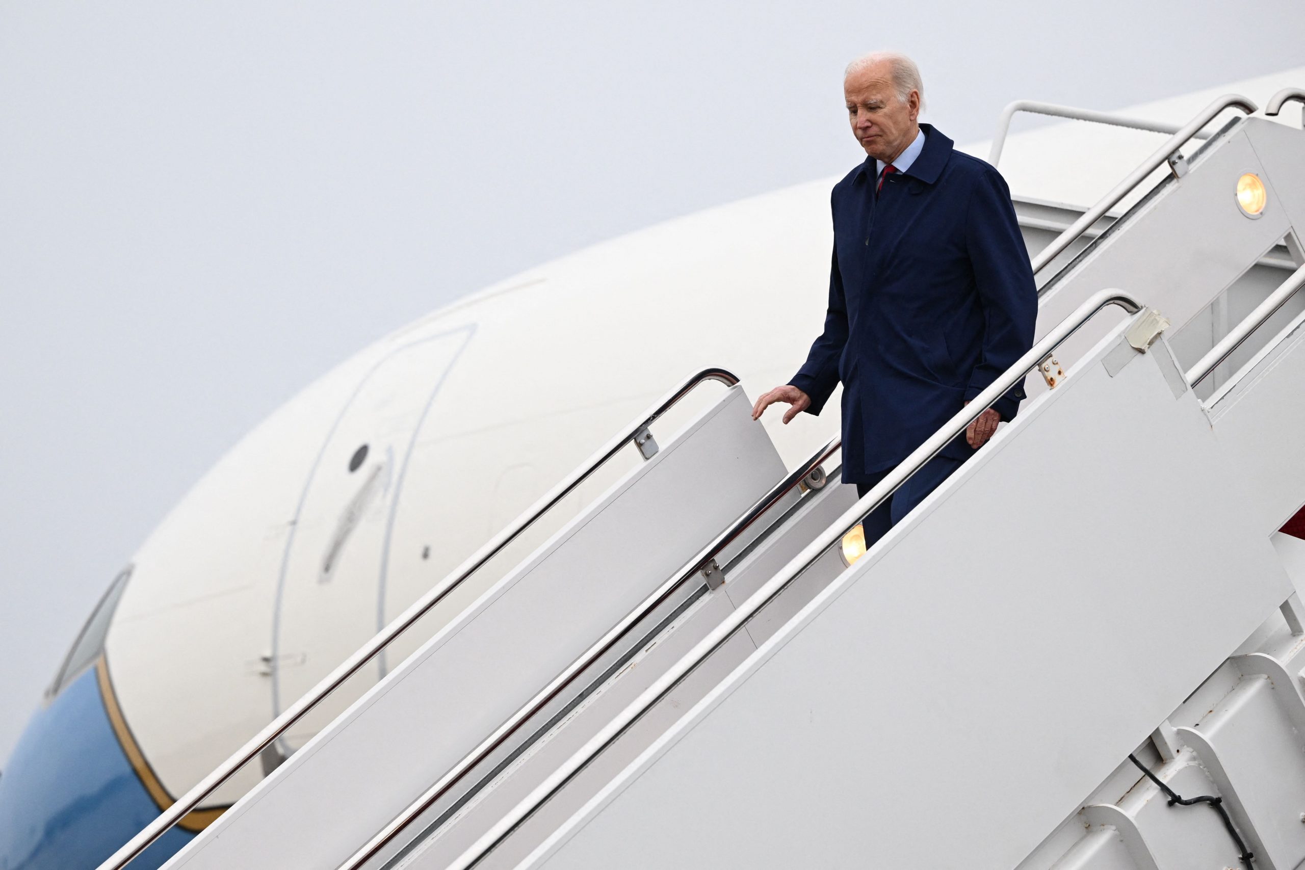 白宫医生：拜登切除皮肤癌组织 手术成功恢复良好