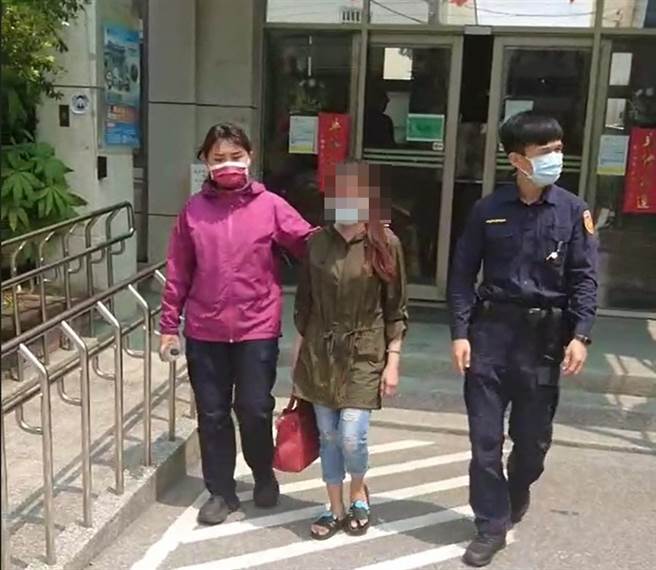  看世界／越女怀疑男友出轨 下药剪断生殖器丢马桶判刑5年