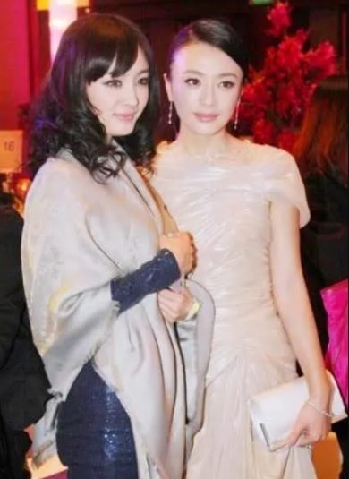 秦岚疑认爱魏大勋沉默 网心疼：又遇渣男