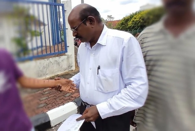 称遭老师迫认跟女同学不当行为 中四男生自残逢22针