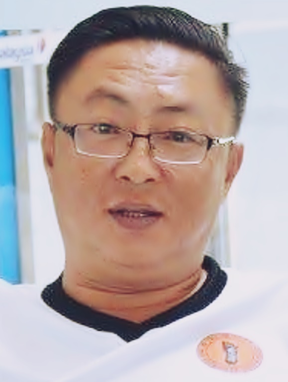 置路灯全面照明 夜游安顺赏壁画