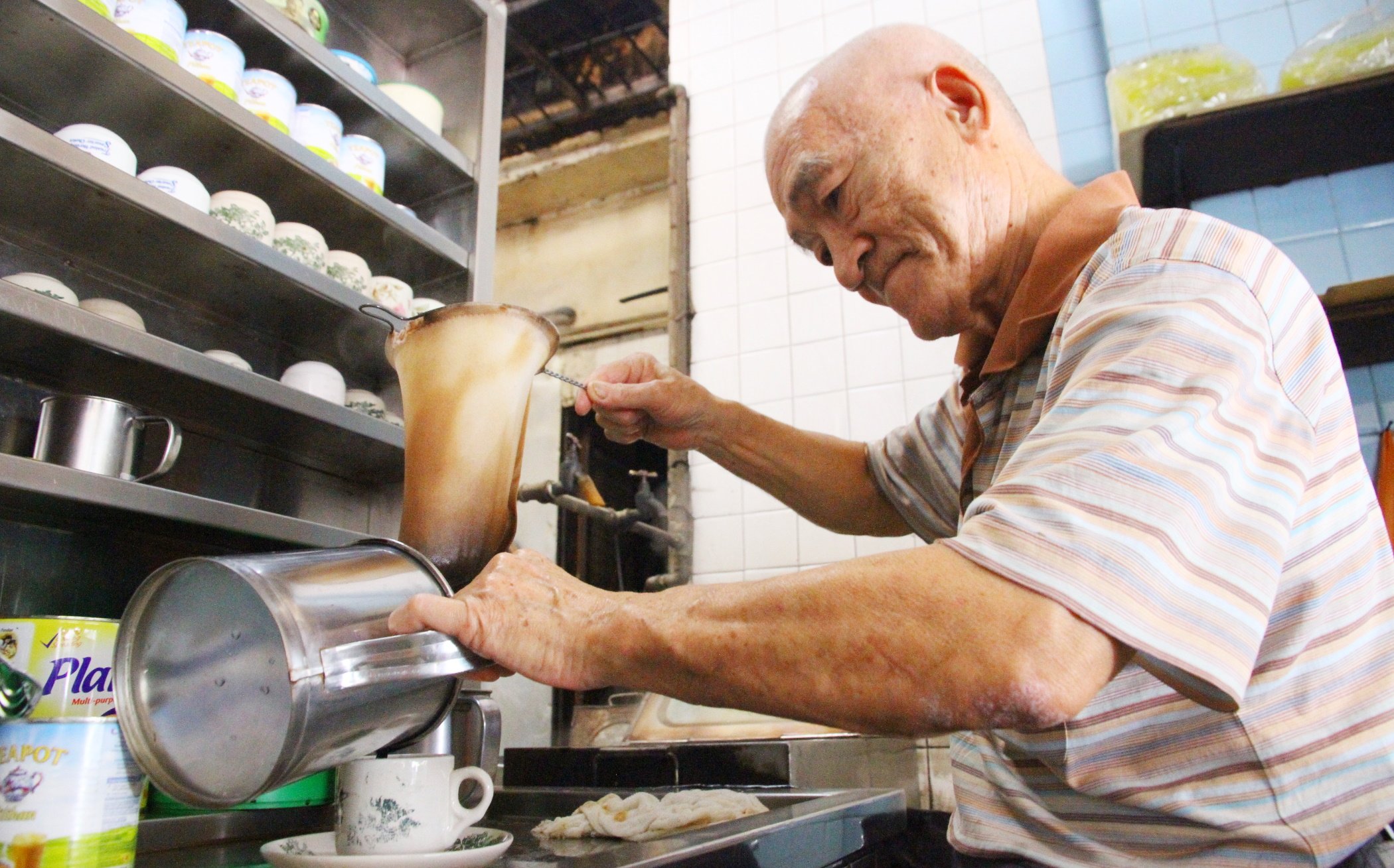 老就是宝 | 伫立半山芭50年 幸运茶室承载年代气息