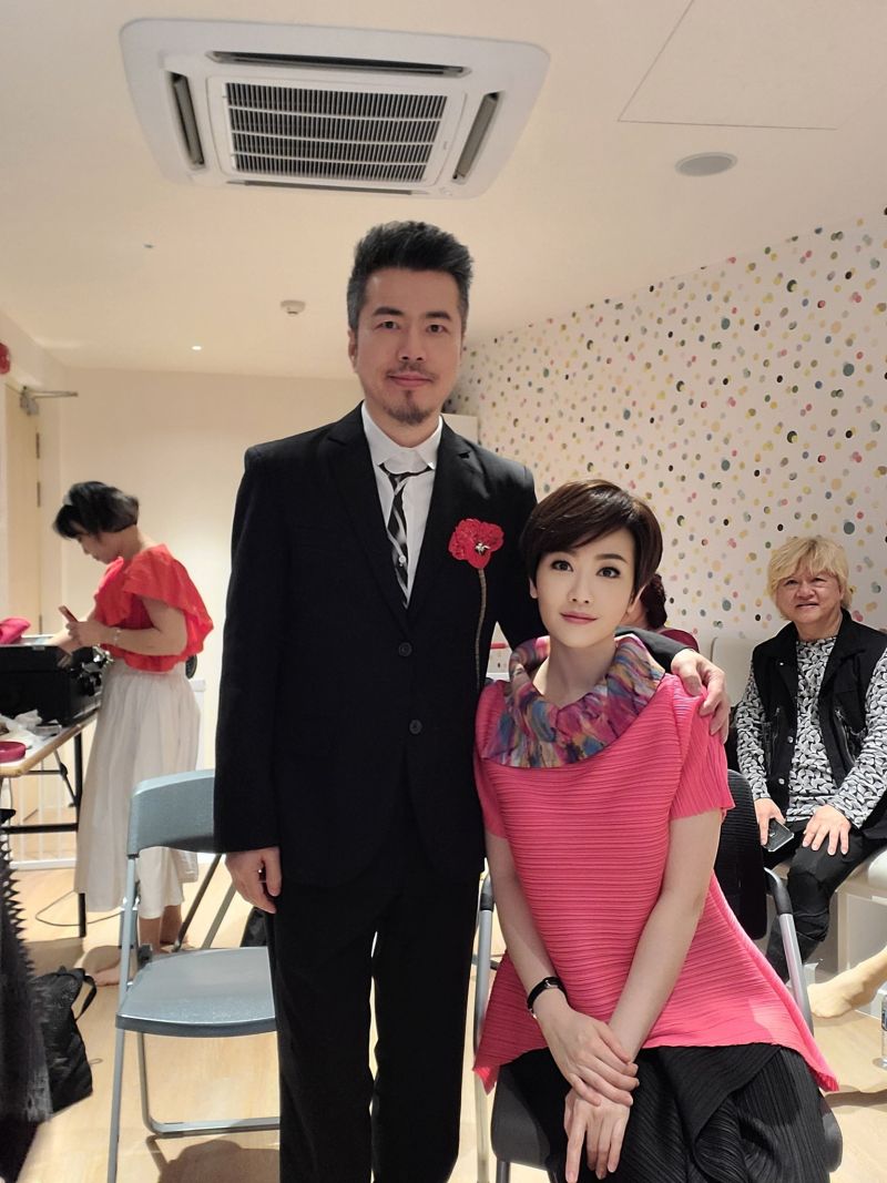 艾翔猝逝过程曝光 黄国伦欲来马陪伴家属