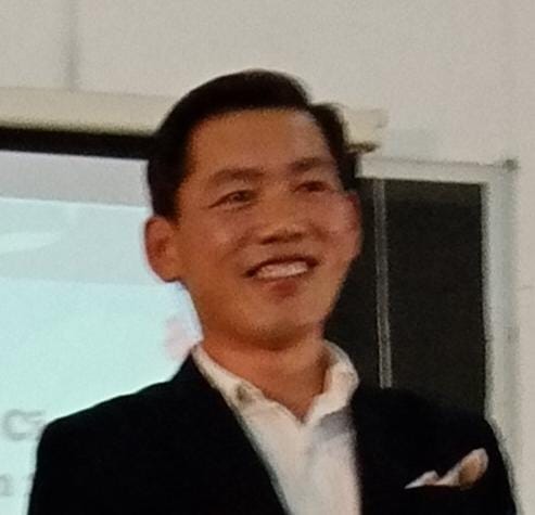 苦等9个月终有校长 林秋锇掌和丰兴中中学