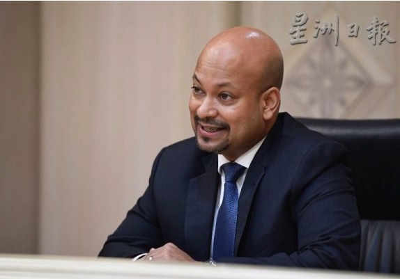 草稿∕修改1MDB稽查报告案 前CEO阿鲁尔获免控∕不获免控