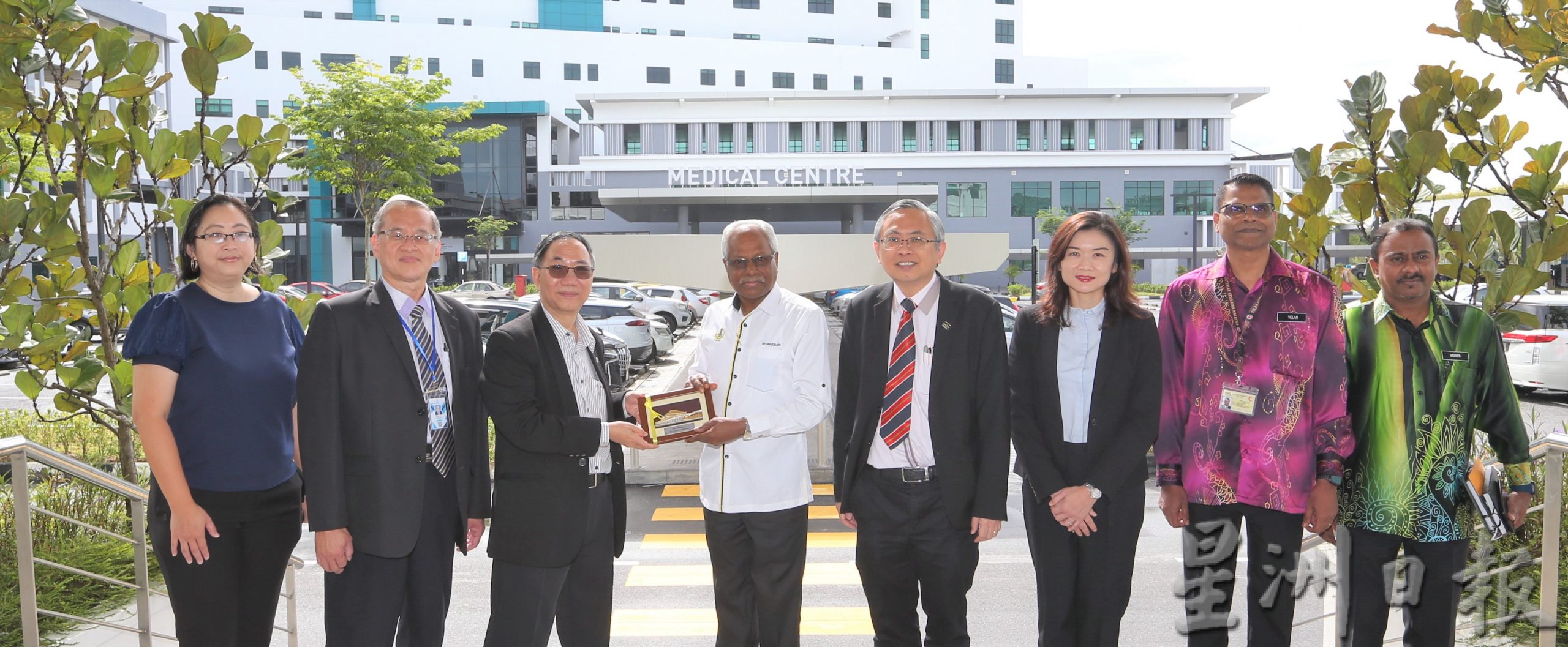 西华尼申:金宝医院情况严峻 建新医院刻不容缓