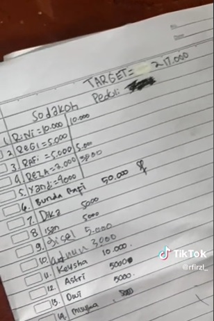 视频|少年鞋破没钱买 同学暖心凑钱买鞋送他 