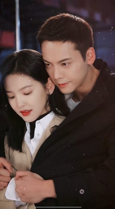 陈伟霆拍甜宠剧 一姿势被批不雅