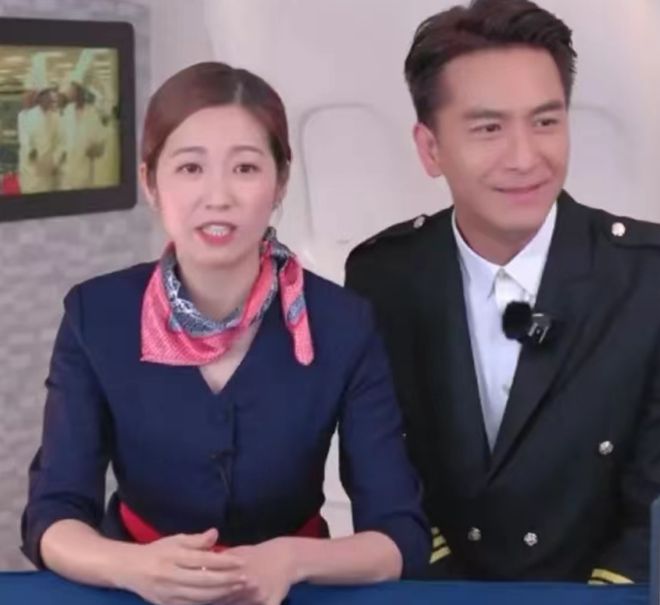 陈自瑶空姐LOOK带货创纪录 网问:王浩信么不来?