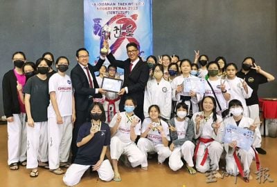 霹分龄跆拳道比赛 霹雳女中 孟加兰北阁 夺中小学总冠军