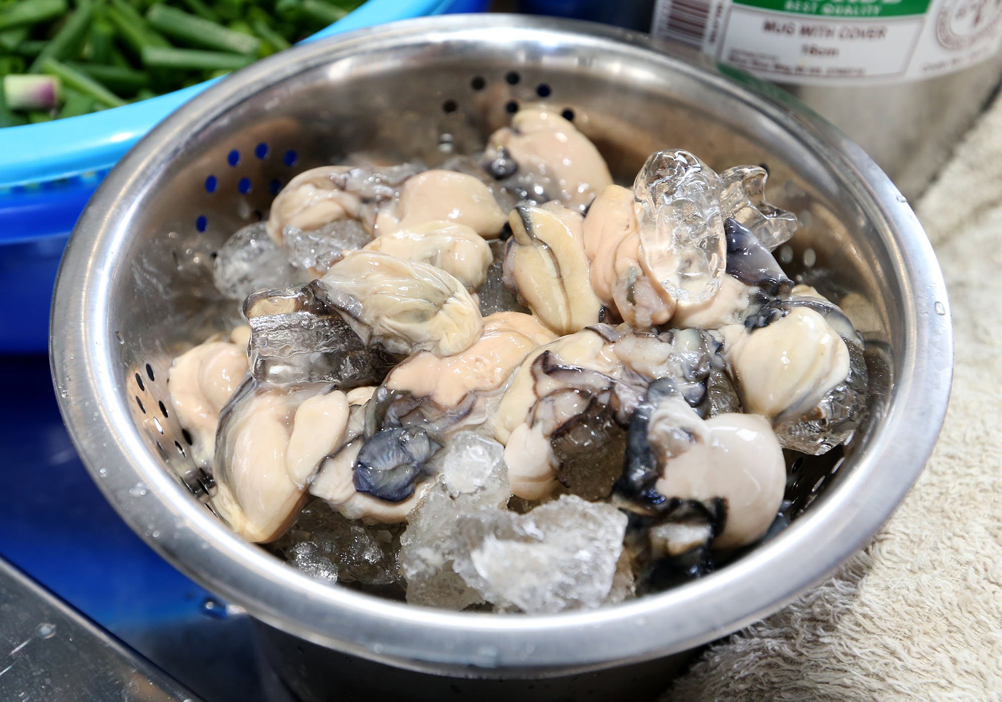霹：10日见报／封底主文／餐车趴趴走| 传统风味与现代化的融合 婆婆蚝煎鲜香惹味