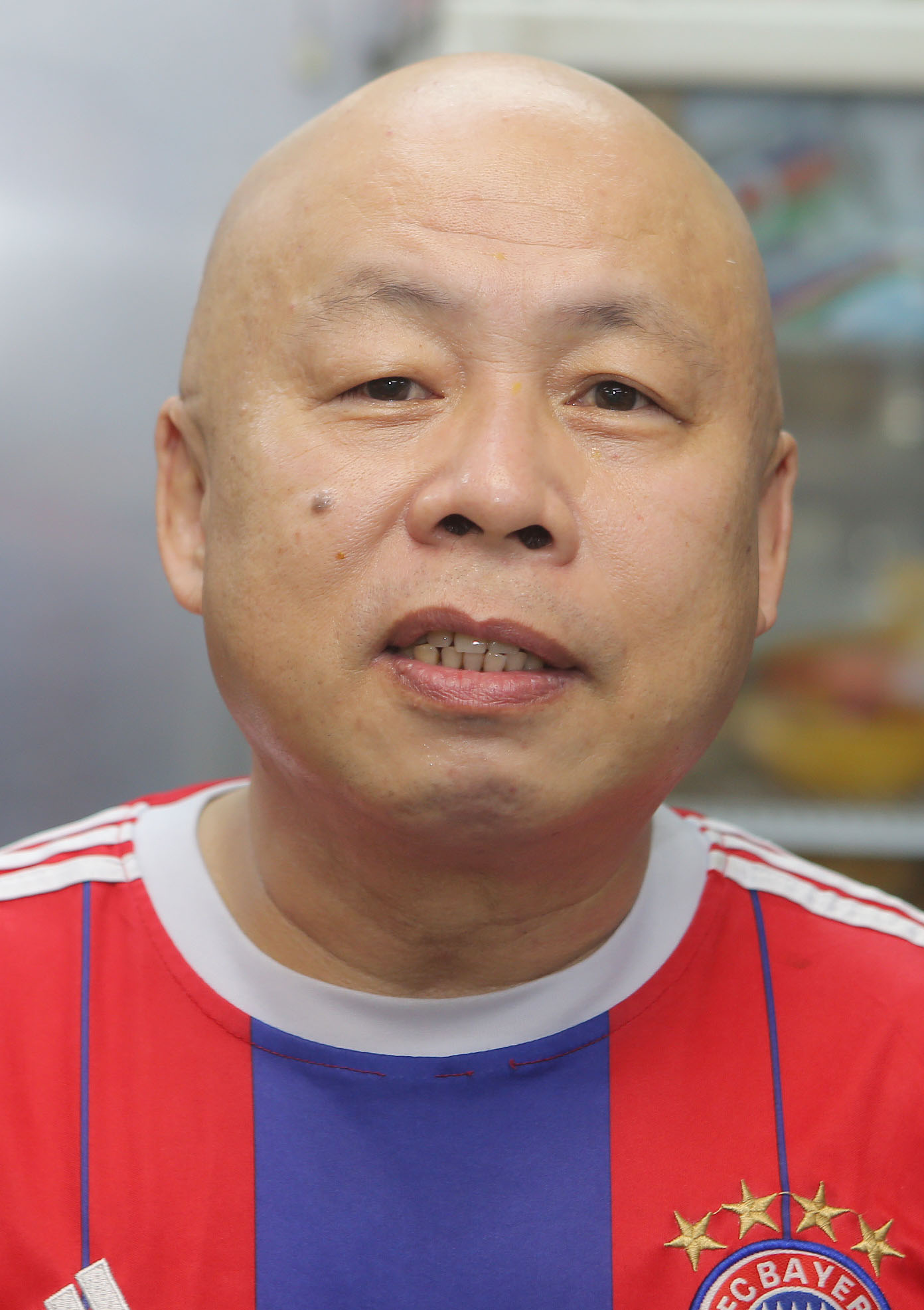 霹:封面主文/学校假期带旺夜市 著名食肆一桌难求