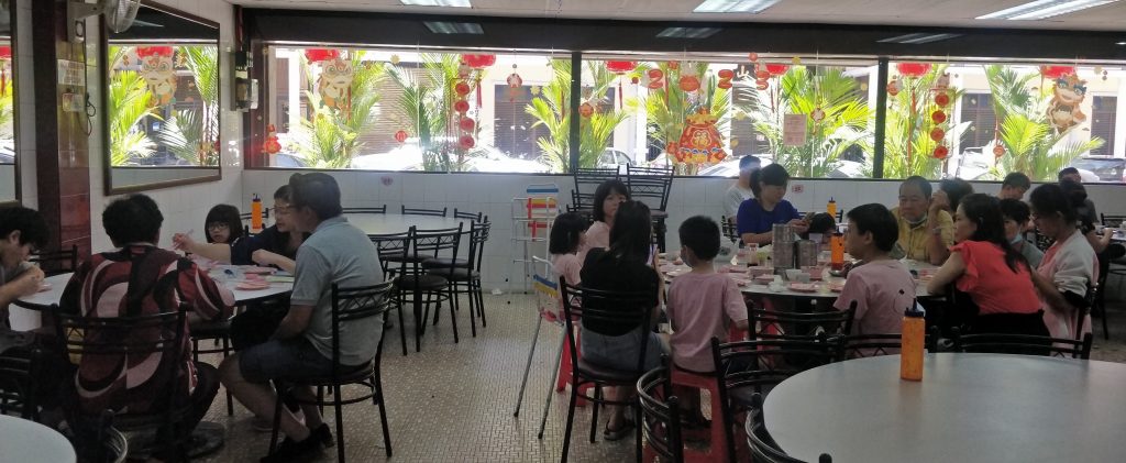 霹:封面主文/猪肉价高涨 怡保点心楼受影响