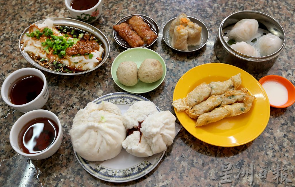 霹:封面主文/猪肉价高涨 怡保点心楼受影响