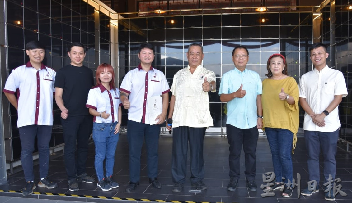 霹:市场情报/万富山庄推出特别优惠价格和免付分期利息促销活动