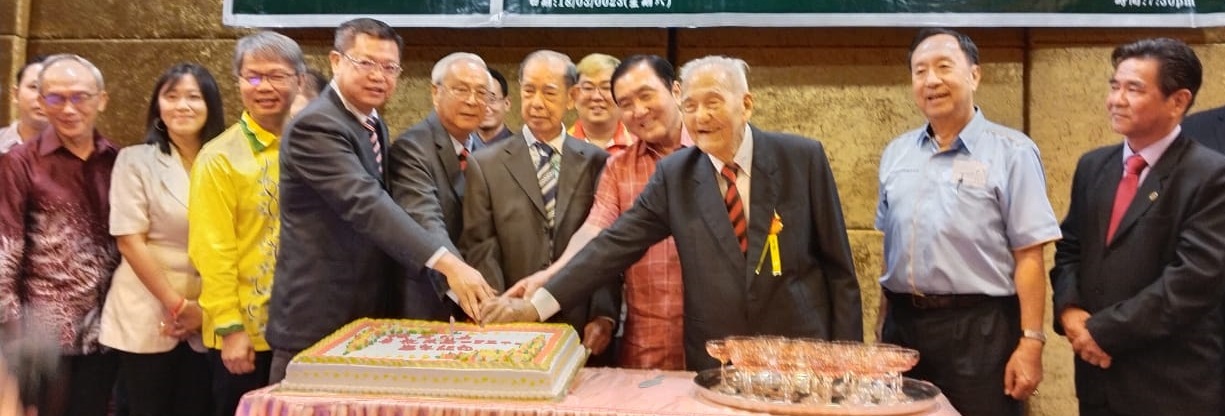 霹:版五头/丘成华:损人利己 拜神也不会得到好处