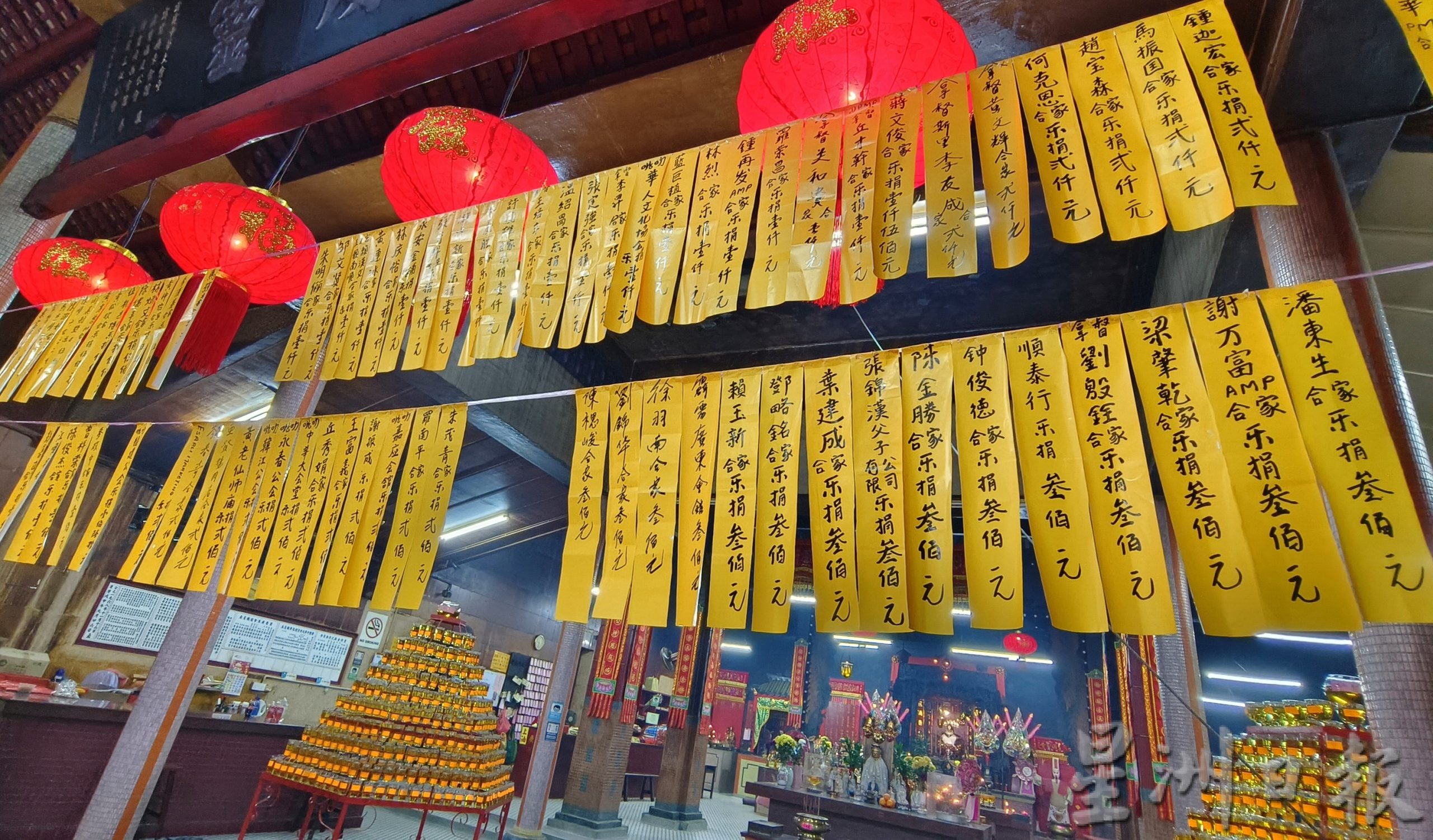 霹:第二版头/坝罗古庙神诞上演酬神戏 外国人也捧场庆新声