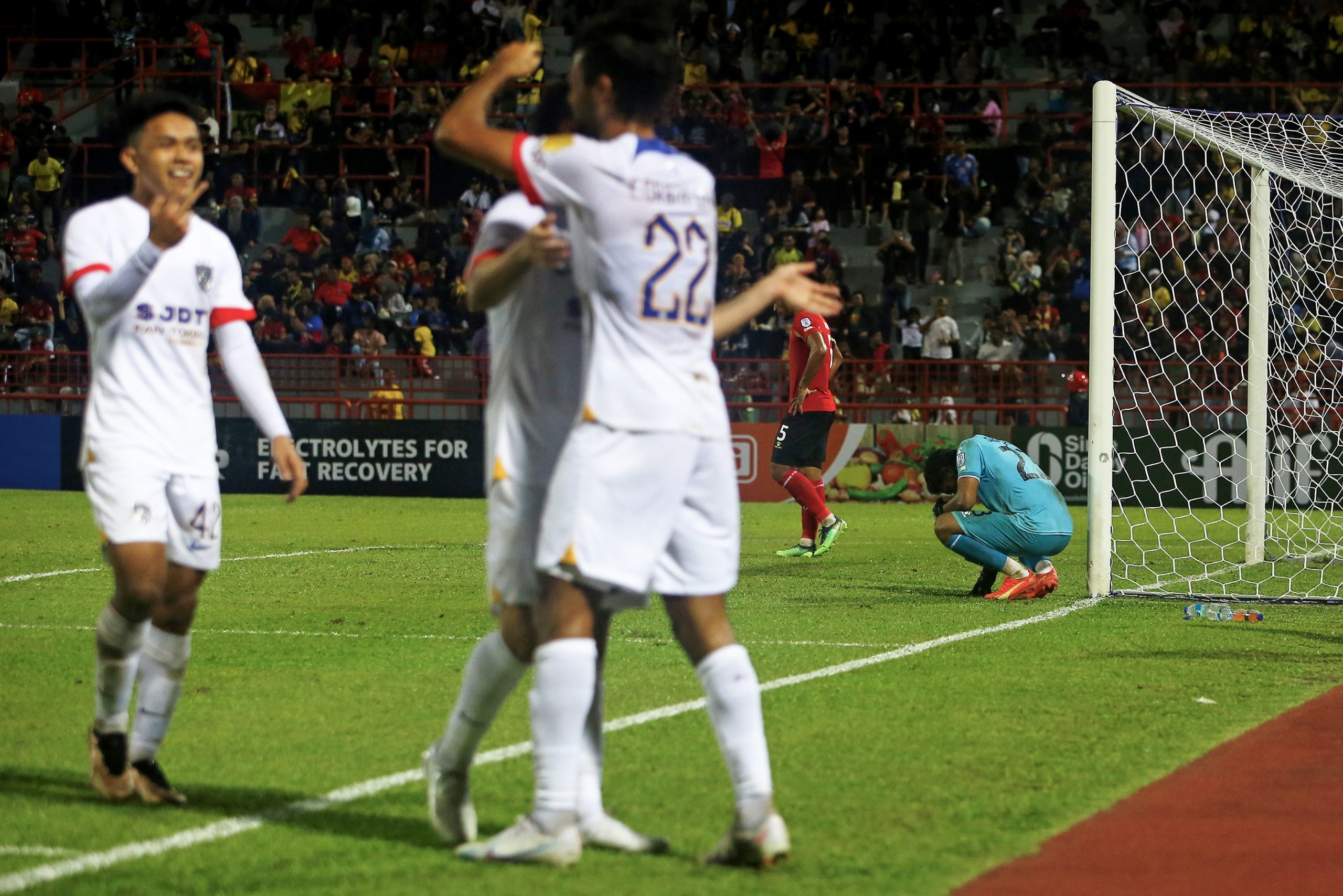 马超足球联赛| 向红军看齐  南虎也来一场7比0