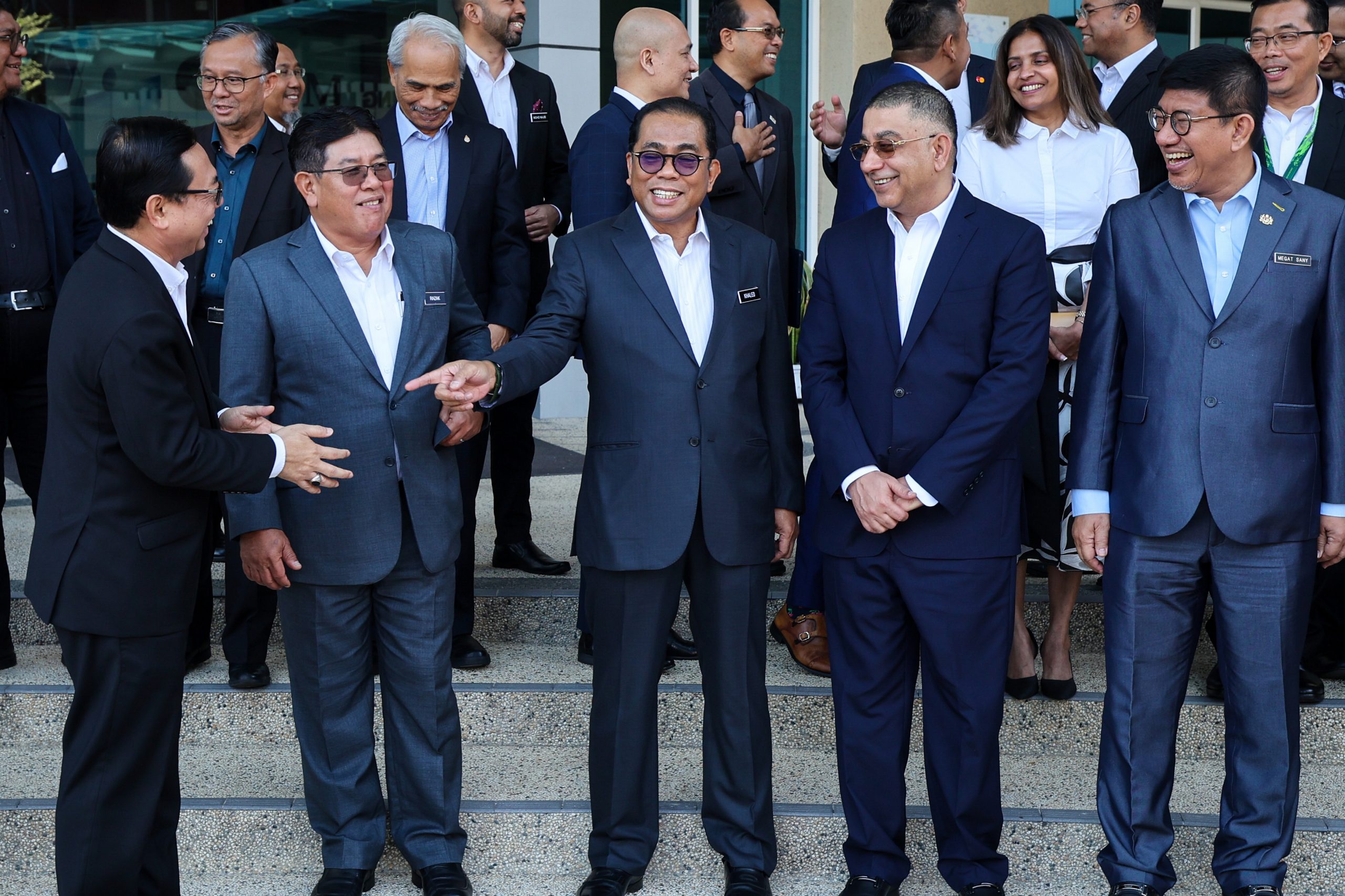 高教部长：大专学府与业者的合作能培育网络安全专家