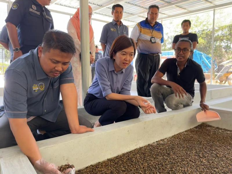 黄诗情：州政府正尝试利用生物科技研究成果减少食物垃圾