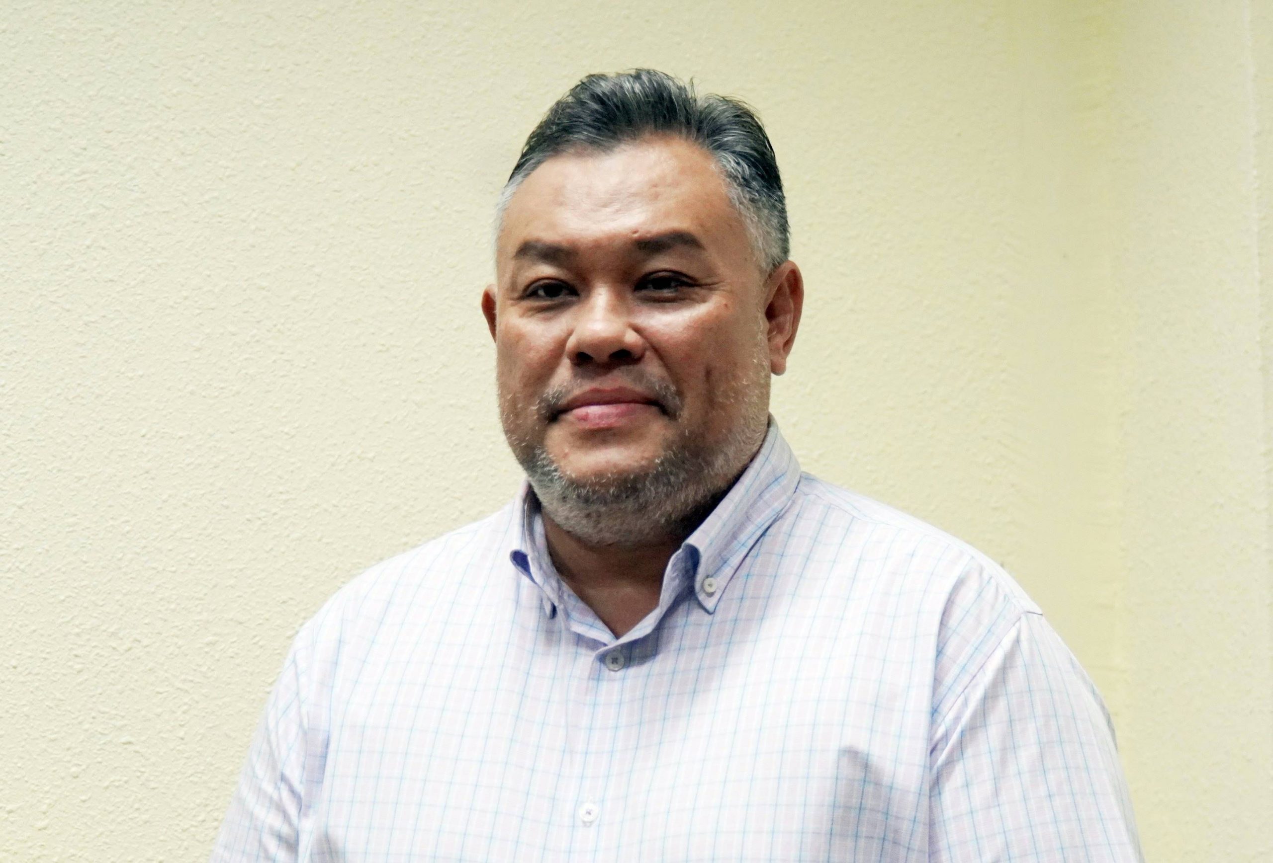 (全国版)玻前大臣阿兹兰蝉联失利,遭法都巴里终结9年领导加央巫统政途