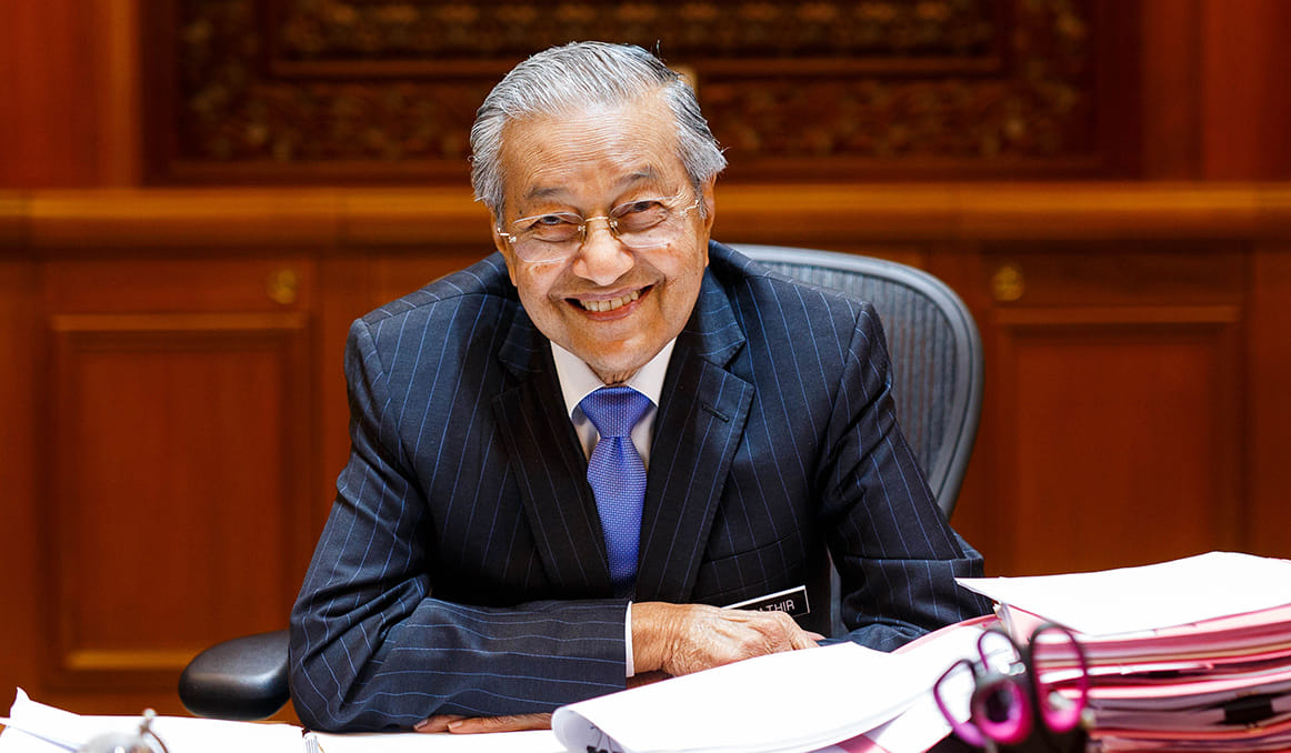 (全国版)马哈迪:我不曾指示茅草行动,那是警方的决定!