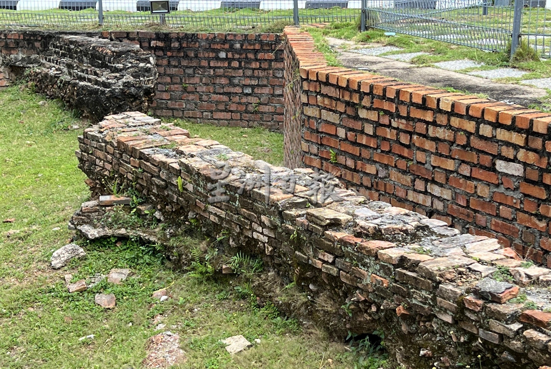 (古城封底主文)《用眼睛去旅游》:马六甲堡垒遗迹