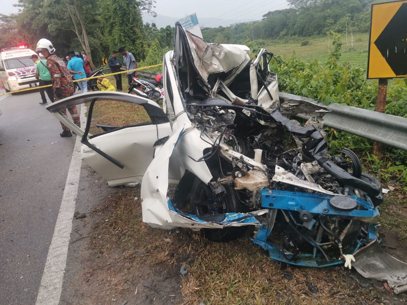 (古城版)迈威撞罗里,迈威司机当场死亡