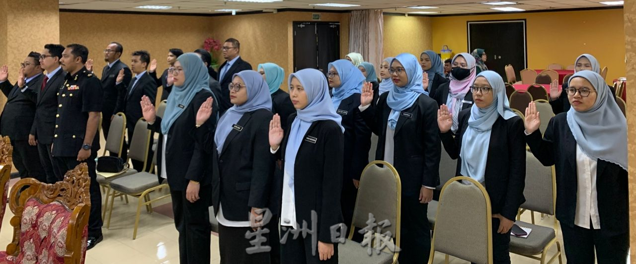 （古城第七版主文）甲料3年内提早达生产300兆瓦太阳能目标
