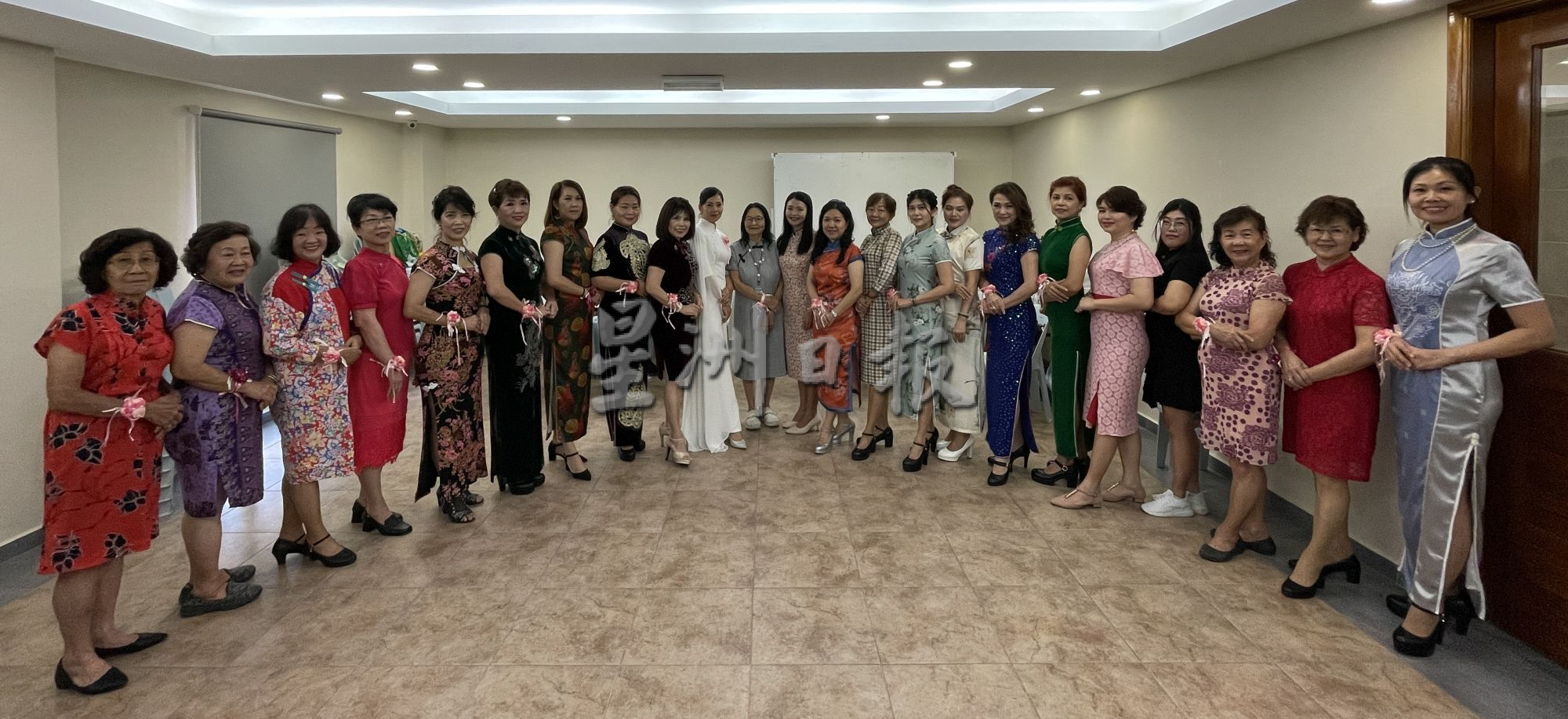(古城第六版主文)三八国际妇女节旗袍文化讲座会