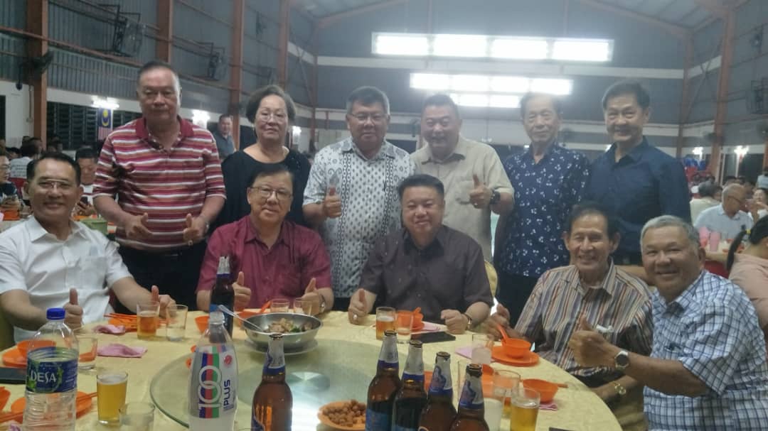 (古城第六版主文)三山古庙晚宴