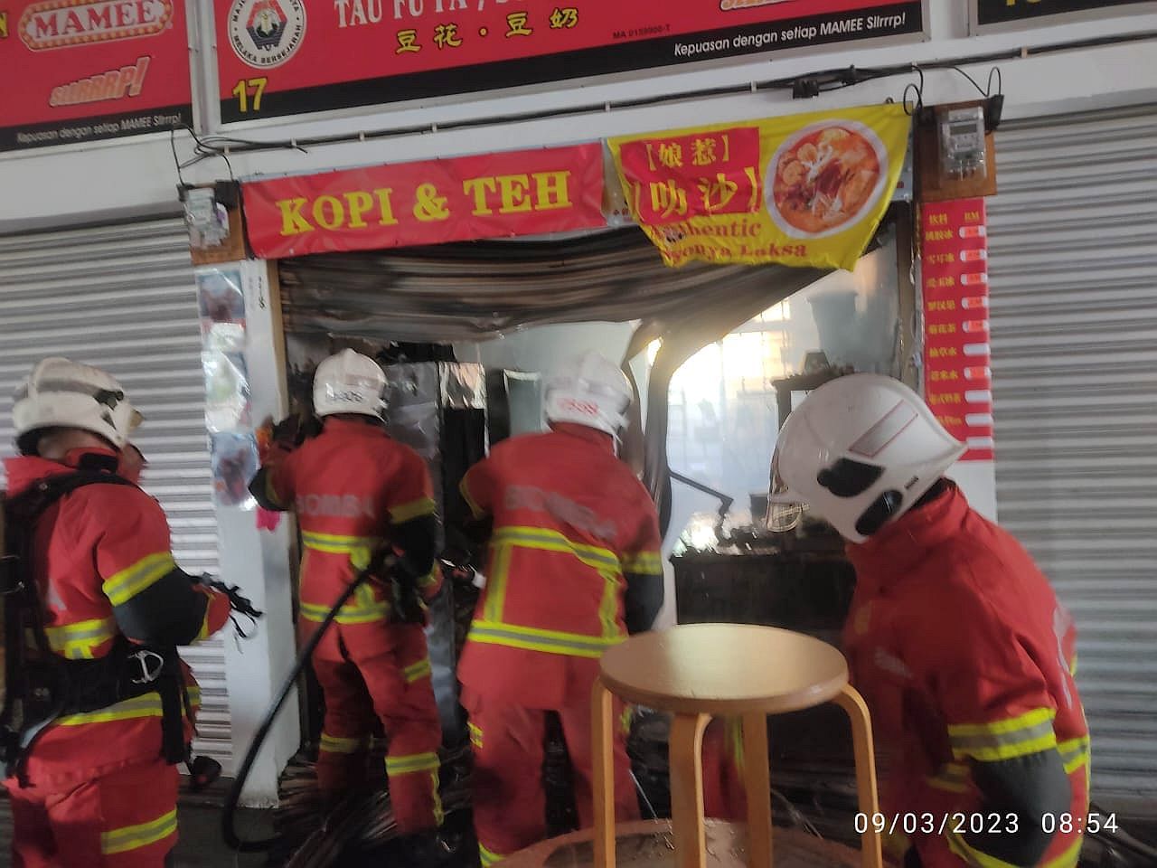 (古城第四版主文)甘榜拉班敦都亚中学小贩中心火灾