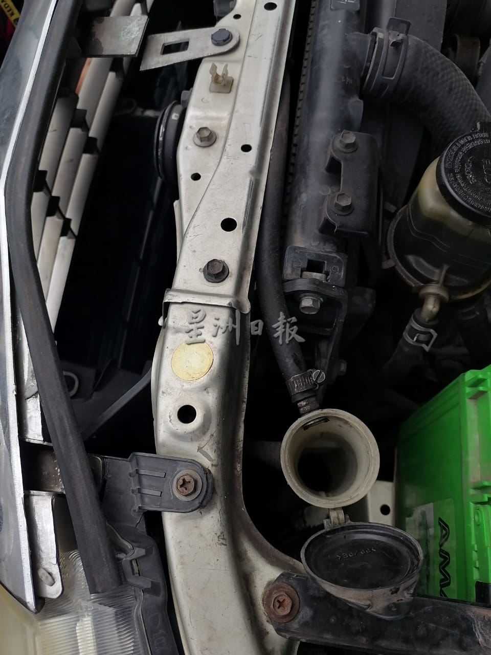 (大北马)安装暗格走私柴油 6外国车遭关税局识破