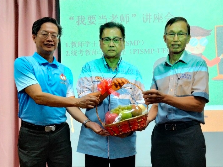 +(大北马)李添霖:师资短缺已是华小非常棘手的问题。