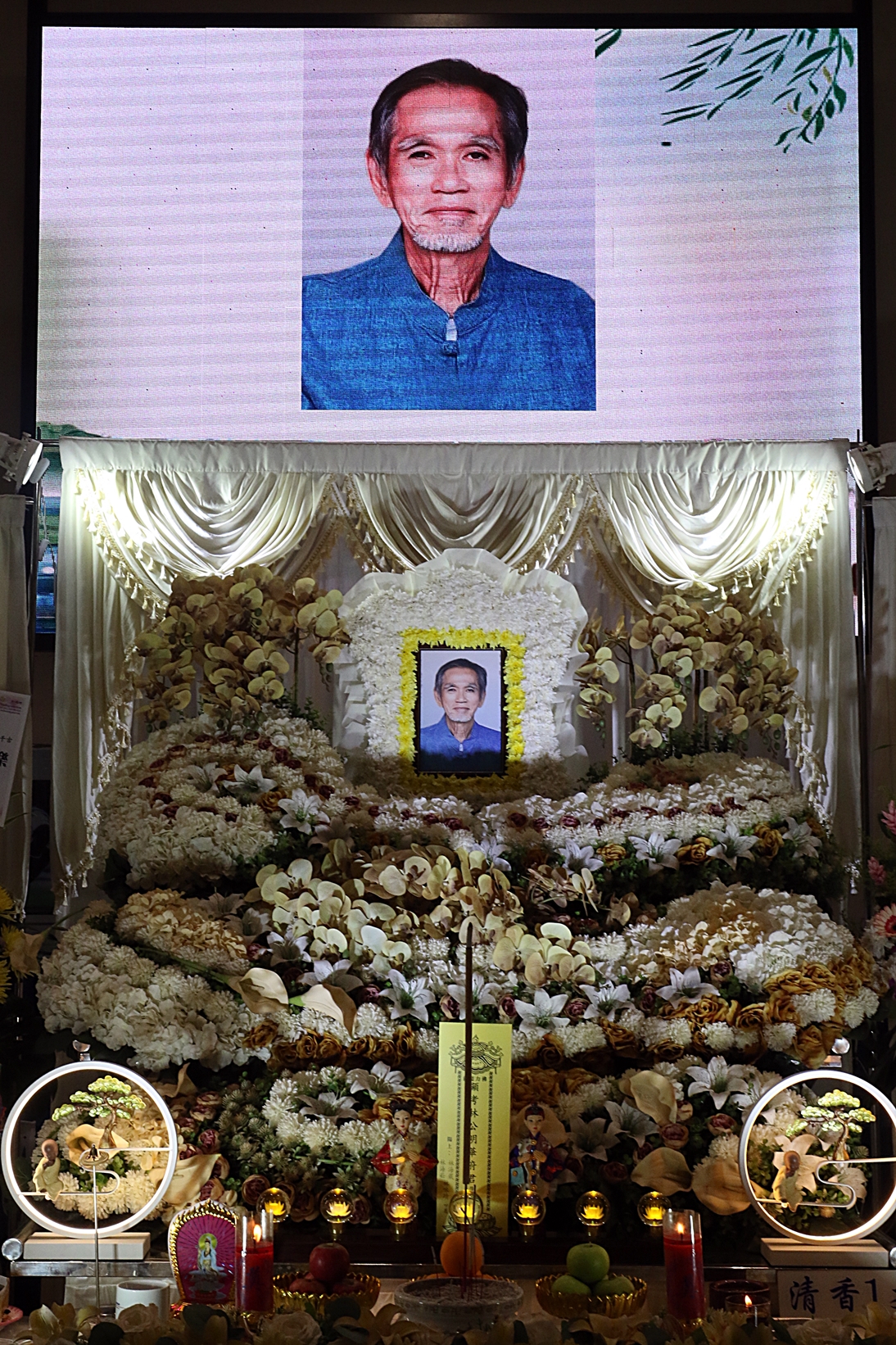 （已签发）柔：“以后再没有早安问候了”，脸书朋友记林明华