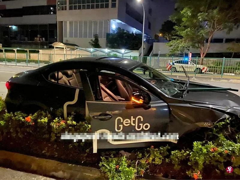 (已签发)柔:狮城二三事:服药且没有驾照开车 男子判监罚款吊销驾照